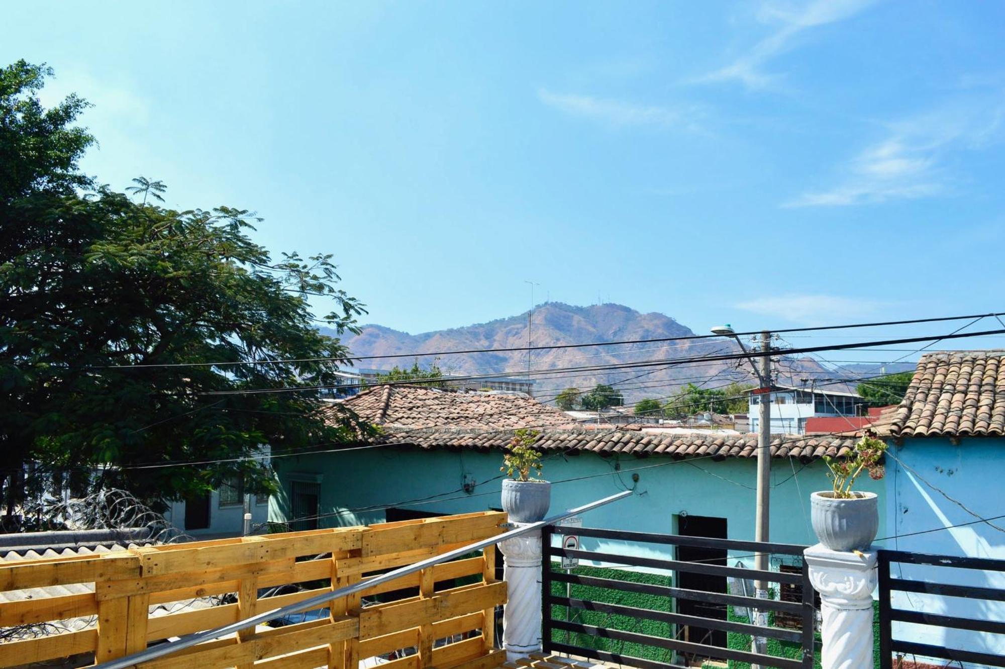 Casa Coco Hostel Santa Ana Buitenkant foto