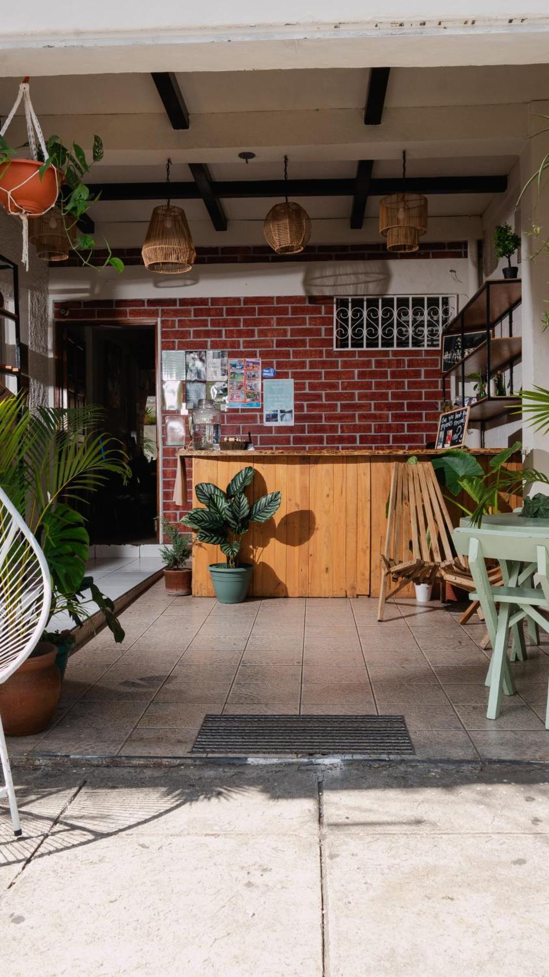 Casa Coco Hostel Santa Ana Buitenkant foto